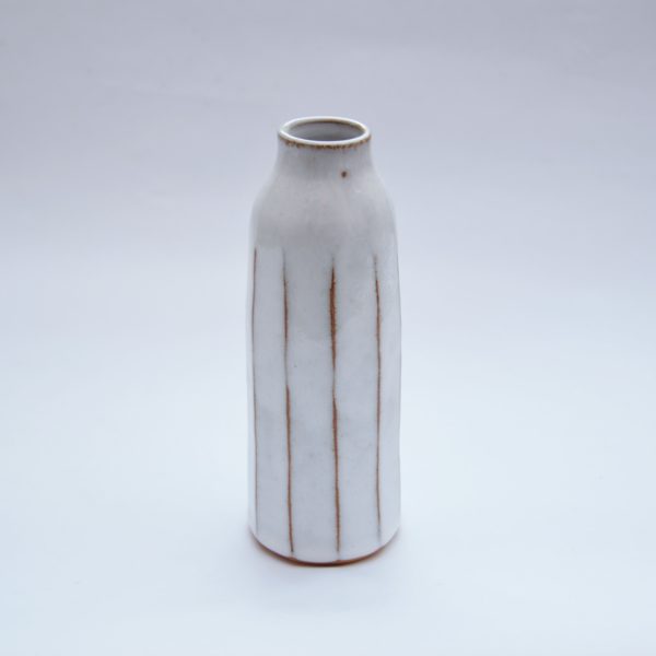 Bouteille blanche, Terre estivale